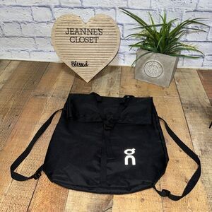 On Cloud Running backpack